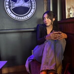 Meet your Posher, Sydney